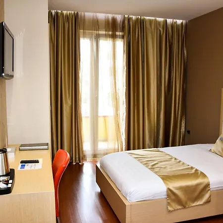 Hotel Sky 2