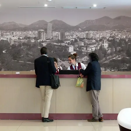 Sky 2 Hotel 4*