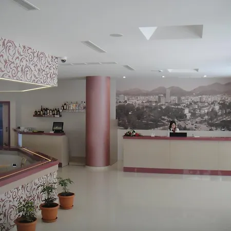 Sky 2 4* Tirana