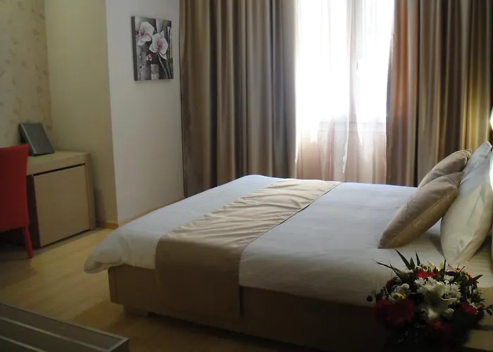 Sky 2 Hotel 4*