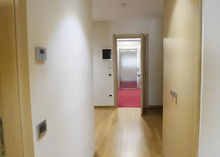 Sky 2 Hotel 4*