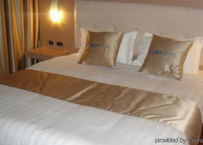 Sky 2 Hotel 4*