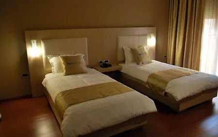 Hotel Sky 2 Tirana